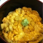 朝のウニ丼