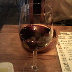 Bombiando - グラス赤ワイン、ピノノアール