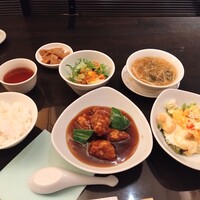 廣東料理 民生 ヒルトンプラザウエスト店 - 