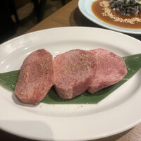 焼肉 黒田 - 
