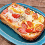 Roji Terasaki Kohi - Pizza Toast