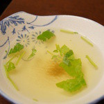 みなと屋 - サービスでお出汁を出してくださいました。