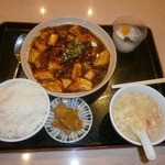 蒔田飯店 - マーボー豆腐（ランチセット750円）①