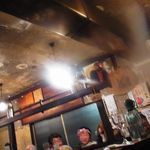 牛太郎 - ねじり鉢巻の若い客も