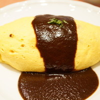 厳選洋食さくらい - オムライス（ハーフサイズ・650円）
                    
