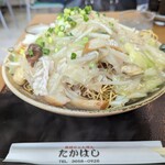 Nagasaki champontakahashi - おぉ～デカっ！皿って言うより深めの丼です