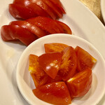 かつぎや - 今日は良いトマトが手に入ったとのことでワイフが喜んでます