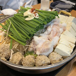 もつ鍋 慶州 西中洲店 - 