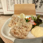 生牡蠣と極み牛タン ROYALGOD - 唐揚げ