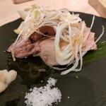 生牡蠣と極み牛タン ROYALGOD - 鶏白レバー