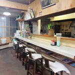 魚半食堂 - 店内