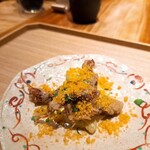 炭火割烹 白坂 - ⚫蛍烏賊のフリット  ホワイトアスパラガス  唐墨