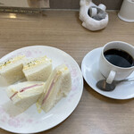 CAFE 梅の木 - サンドウィッチセット　450円