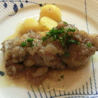 キノシタ - 牛肉とタマネギのシェリー酒煮込み