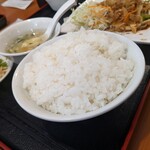 逸品居 - チビの２杯目…