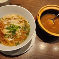 MASA'S KITCHEN 名古屋JRゲートタワー - フカヒレランチ(フカヒレの土鍋煮込みとつゆそば)