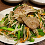 永楽 - ハーフセットのニラレバー炒め