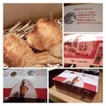 神保町 傳 - ここで有名な「傳タッキーチキン」が登場。楽しい、楽しい。こんな演出他ではないですもの。
                                手羽の中には「カレー風味のもち米」などが詰められていて、これまた美味しい。