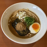 四代目麺処 ゆうじ - 鶏白湯濃厚魚介らーめん＠980円