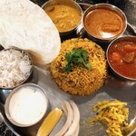 南インド料理店 ボーディセナ - カレー3種&美味すぎるビニヤリセット