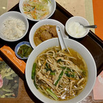 龍口酒家 - 日替わり麺セット1000円