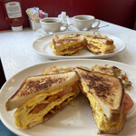 Murray Hill Diner - 『BREAKFAST CLUB $12,95』 ※チップ１８～２５％別途