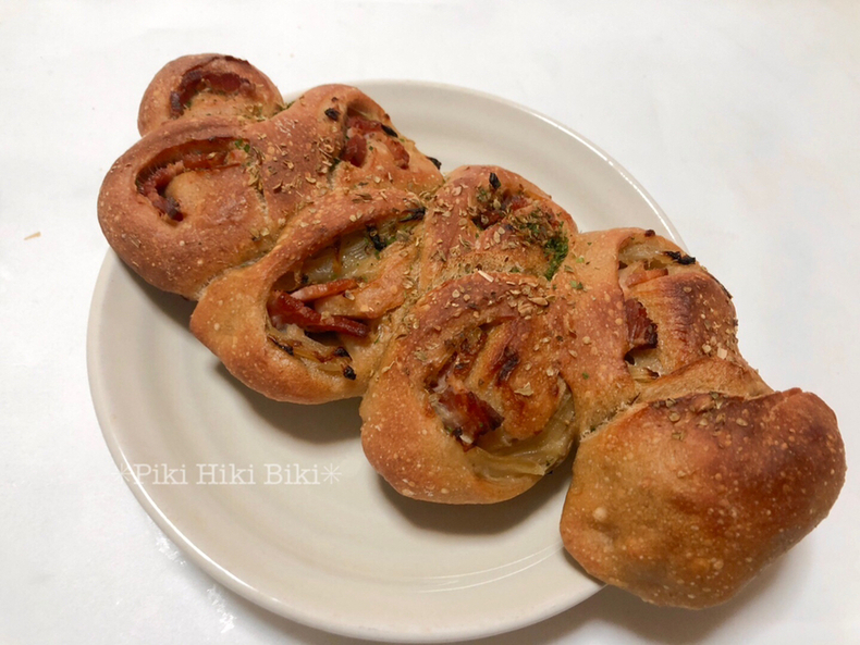 写真 2ページ目 : ブレッドショップ サンガツココノカ （BREAD SHOP 3