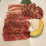 美食焼肉トラジ 葉菜 - 