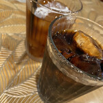 Cafe nappenappe - アイスコーヒーとアイスティ各400円