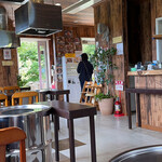 骨付カルビ 新村 - 内観。