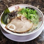自家製麺 ら～めん かり屋 - 久留米ら～めん