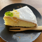 カフェ ノースライト - 奥様作のレモンケーキ
