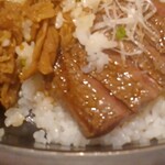 おんどる - 提供されたとたんに食べてしまい、写真は半分たべたところでとりました。