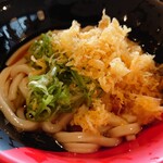 伊予製麺 - セルフ追加できるのは揚げ玉のみ