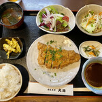 季節料理　大路 - トンカツ定食(¥1400)