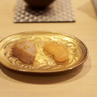 すし処 睦月 - 鰆醤油漬け燻製と自家製唐墨　