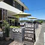 1963 Ocean Lounge - 