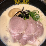 とんこつラーメン博多風龍 - 