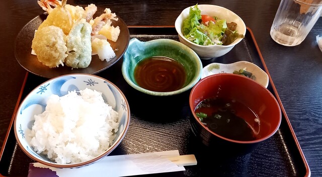 肴や太郎 - 金山町その他（海鮮）の写真