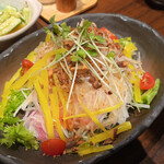 吉祥寺っ子居酒屋 とりとん - 4種の大根サラダ