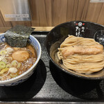 京都 麺屋たけ井 - 味玉つけ麺(小)