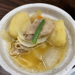 （有）旭屋酒店 - 肉じゃがの食べかけ