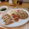 Gyouza Shokudou Oosakatei - 餃子と唐揚げと焼飯そしてスープです