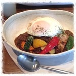 世田谷クミン - スパイシーキーマカレエ 揚げ野菜トッピング ¥1050