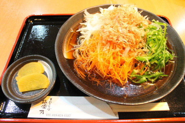 手打ちそば　極楽乃 盛岡市中央公民館店 - 山岸（そば）の写真