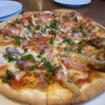 ミオビーノ - いつもはマルゲリータ、今回は「きのことベーコンのピザ」