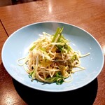 レストラン とと - しらすと青海苔のビアンコ 水菜添え 1330円