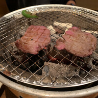 和牛焼肉 神楽坂 牛ます - 