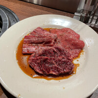 Yakiniku BarBies - 