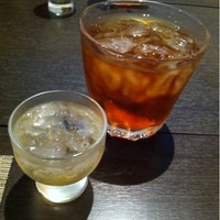 杜若 - 食前酒（梅酒）とドリンク（烏龍茶）